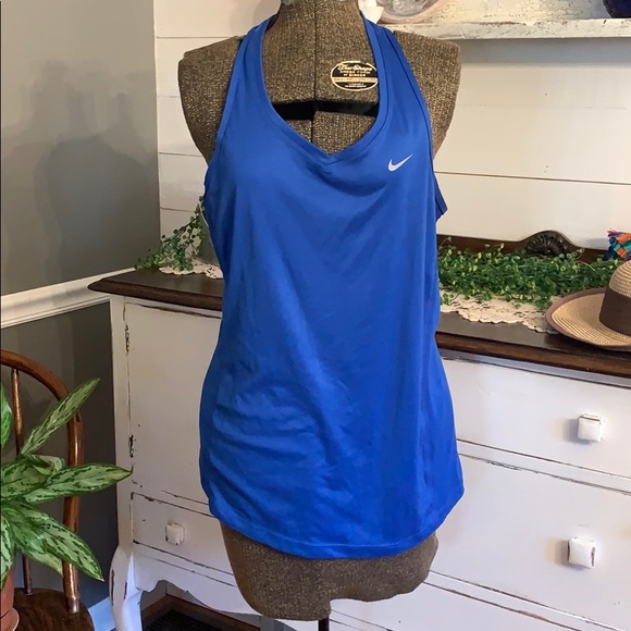 Nike Tops - Dry fit workout tank top